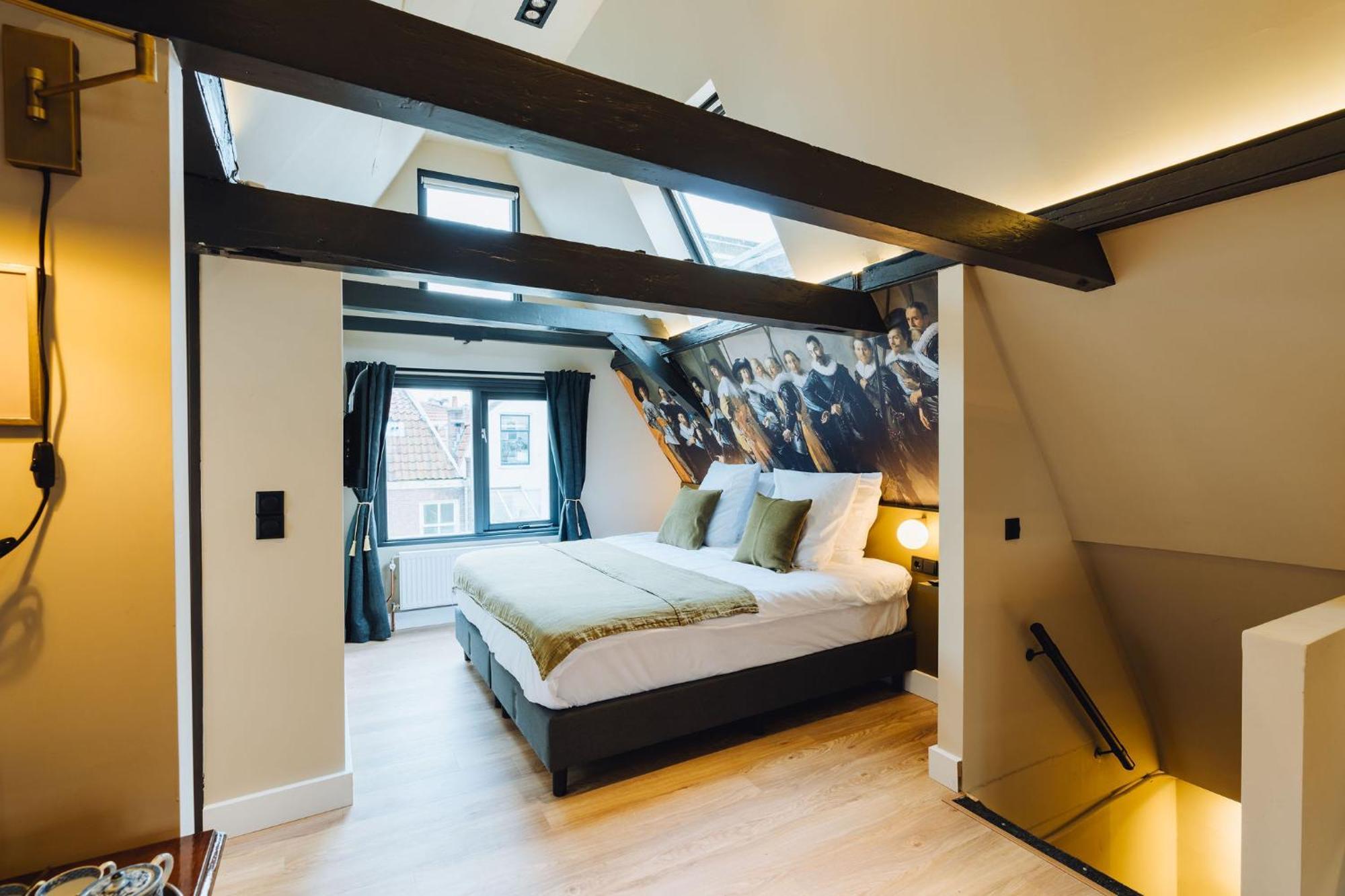 Lok Historics Luxury Art-Inspired Loft In Historic City Centre! Haarlem Eksteriør billede