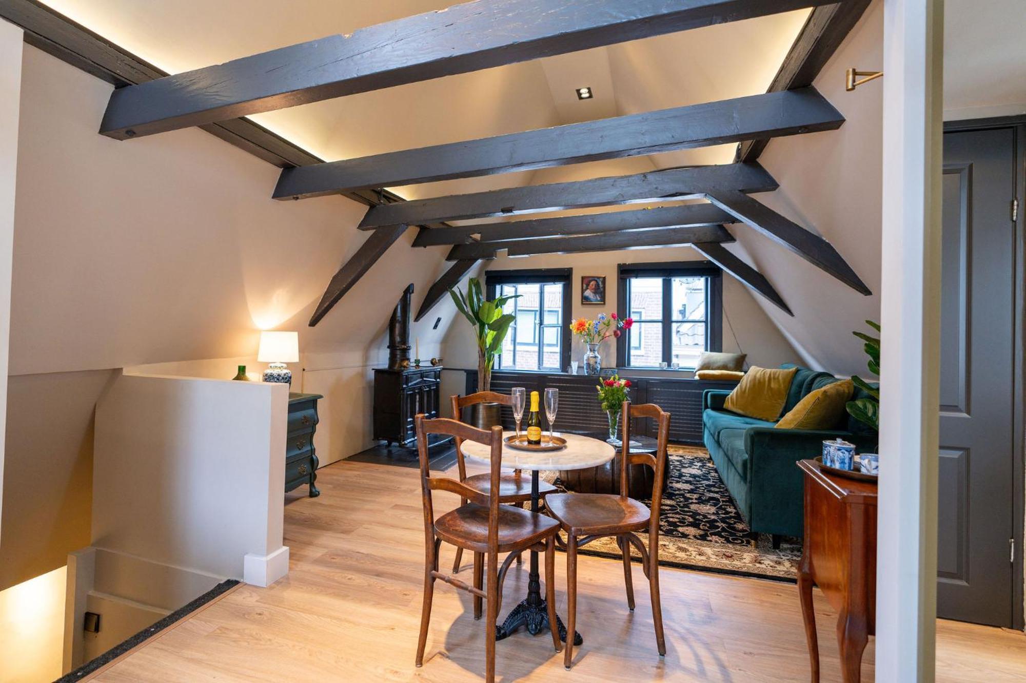 Lok Historics Luxury Art-Inspired Loft In Historic City Centre! Haarlem Eksteriør billede